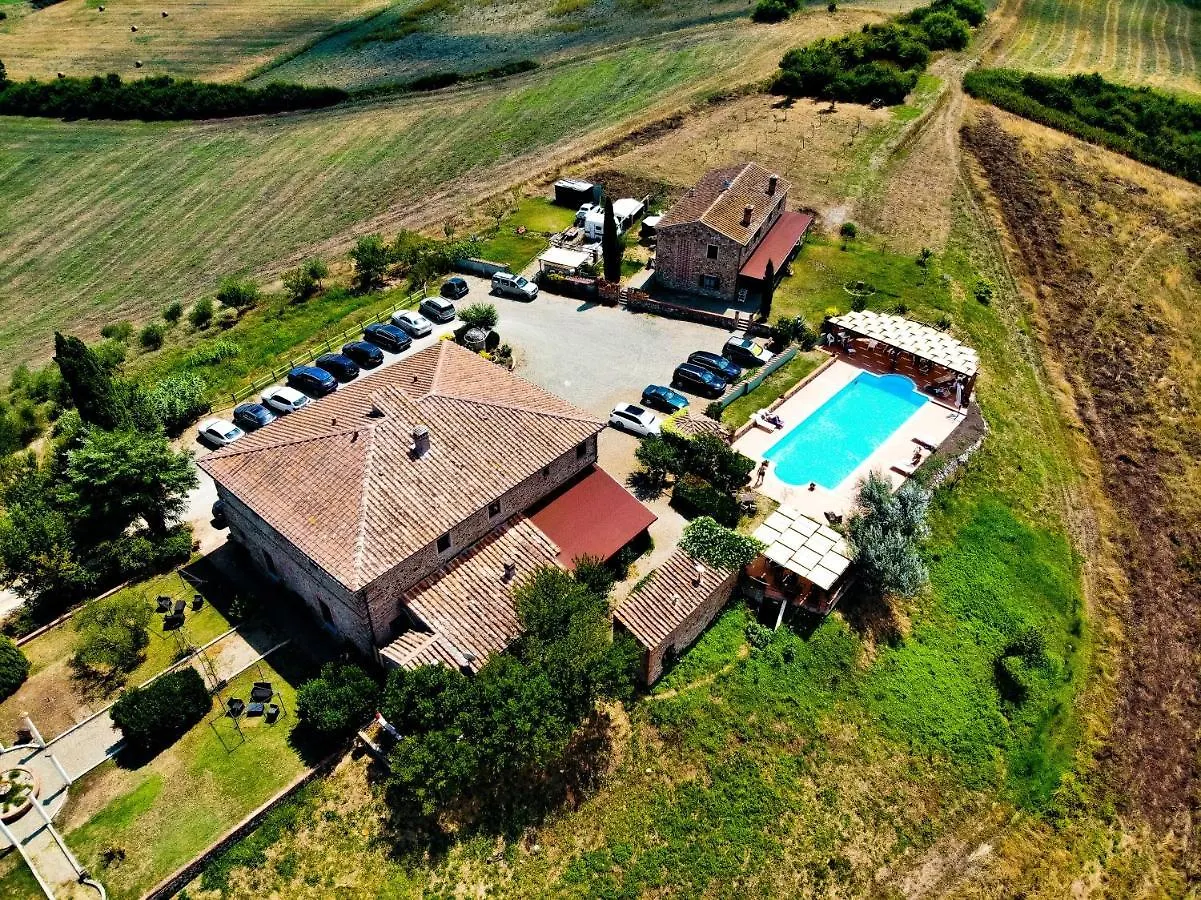 Poderino San Cristoforo Lajatico 3*,  Italy